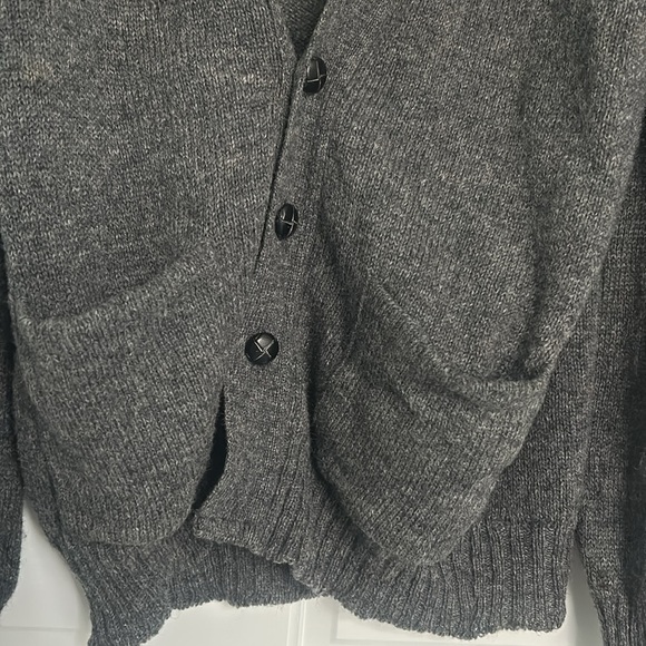 Vintage 1965 - 1975 Pendleton Men’s Pure Virgin Wool Gray Shetland Yarn Cardigan - Picture 3 of 10